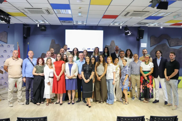 Predstavljena 22 projekta u okviru grant šeme YES iHub: 430.000 eura za jačanje učešća mladih u Crnoj Gori