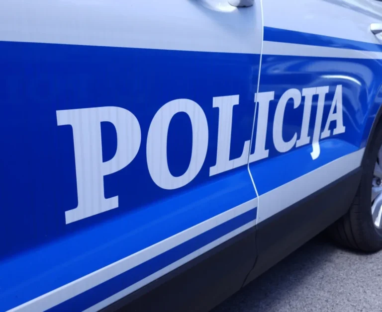 Podgorica: Uhapšen maloljetnik osumnjičen da je uz prijetnju nožem opljačkao kladionicu