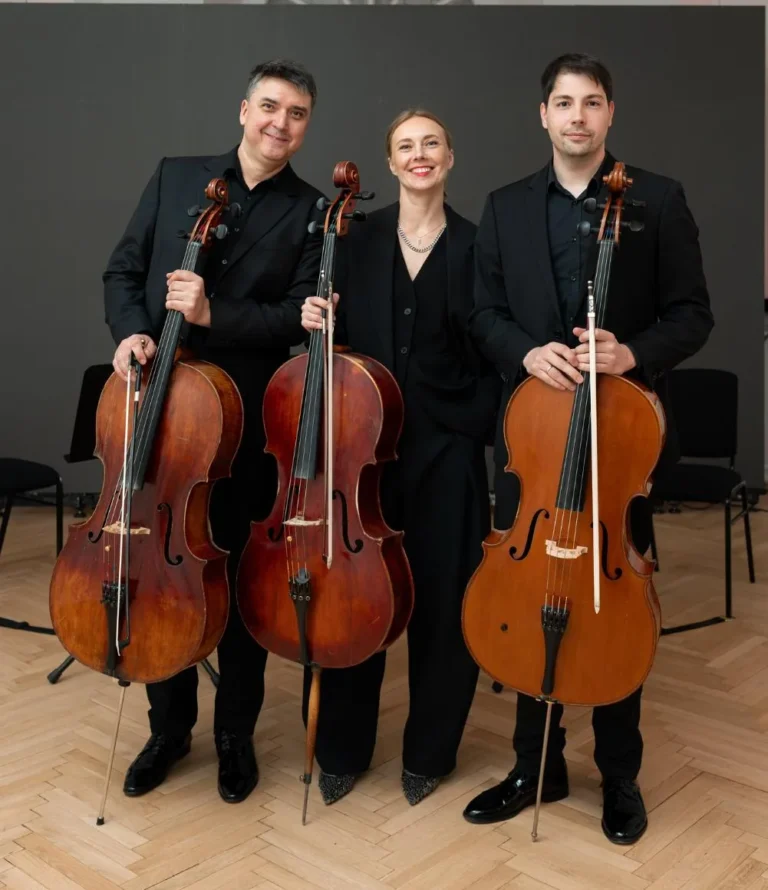 Tree Cellos sa koncertom „Od tišine do oluje“ na festivalu Budva – Grad teatar