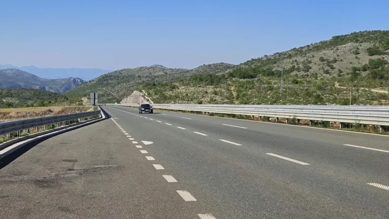 U subotu prošlo rekordnih 21,46 hiljada vozila na auto-putu