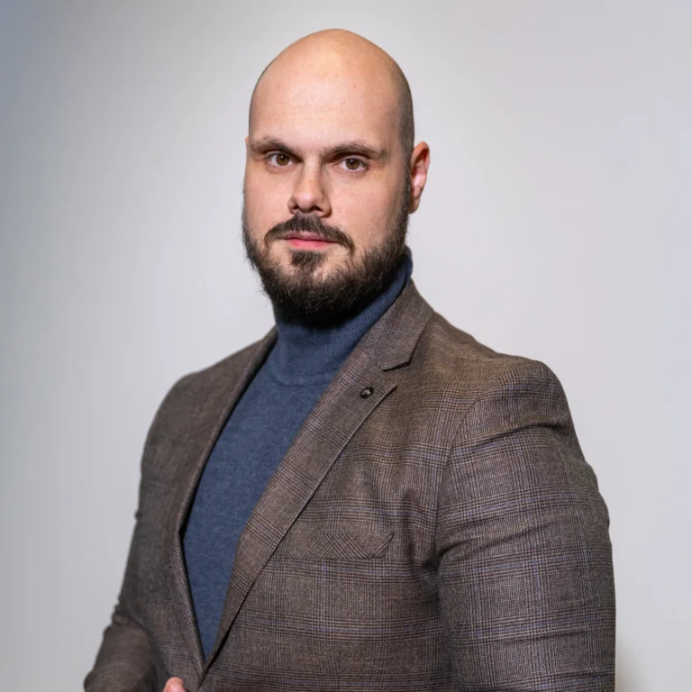 Stanišić Živkoviću: Da li podržavate model vlasti koji su pratili sistemska korupcija, partijsko zapošljavanje i zarobljene institucije?